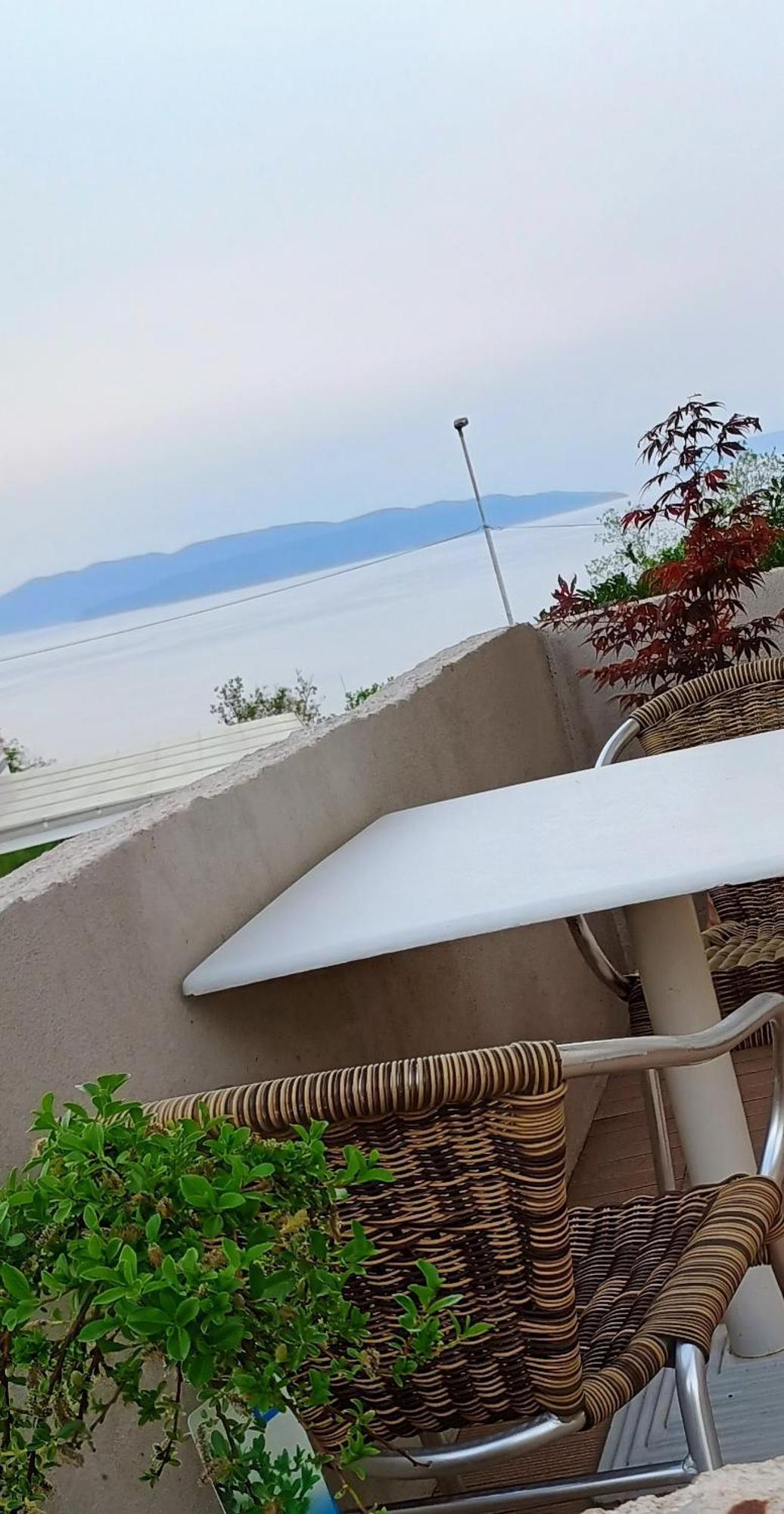 Lucky Star - Free Parking Apartment Rijeka Bagian luar foto