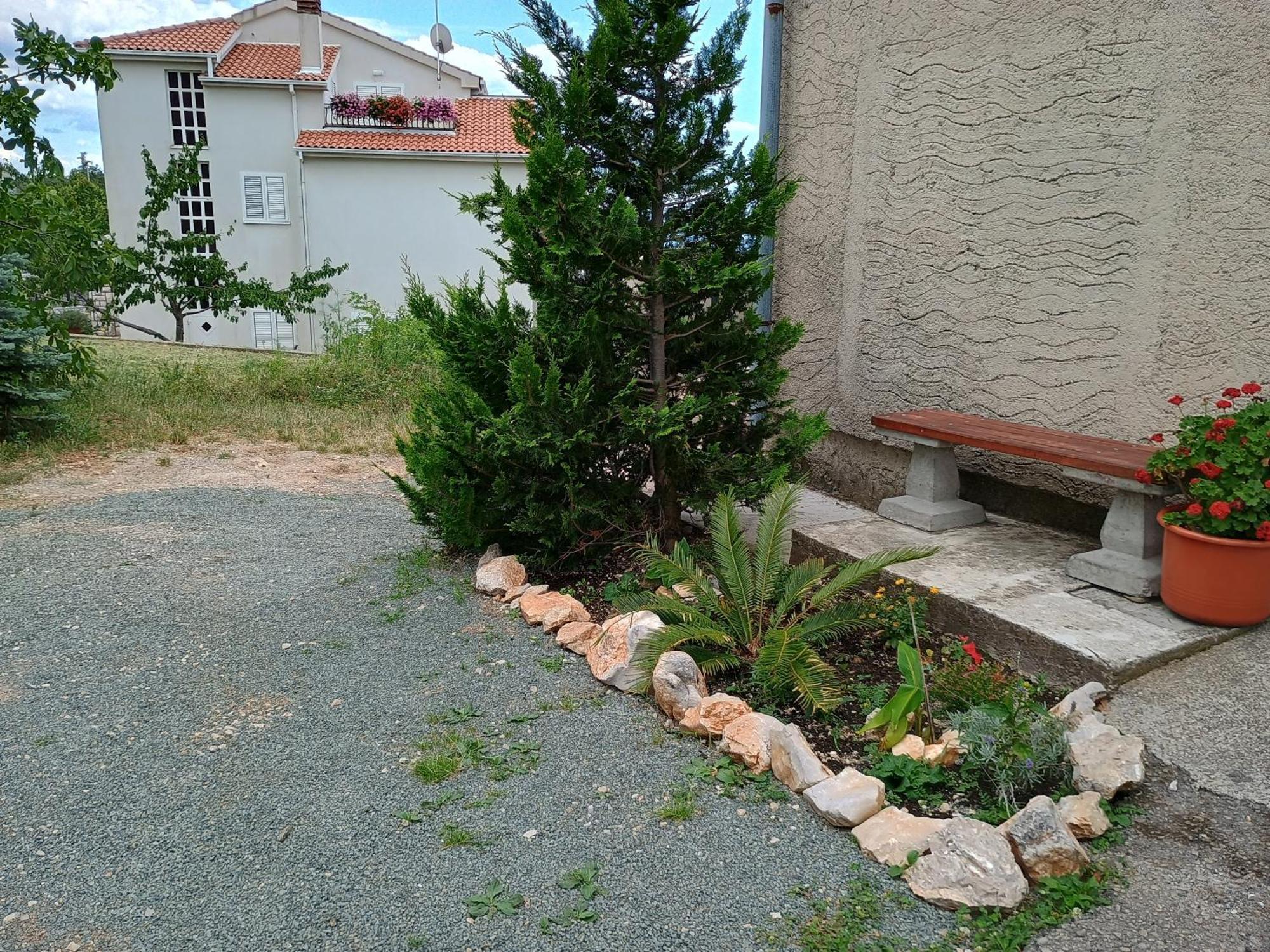 Lucky Star - Free Parking Apartment Rijeka Bagian luar foto